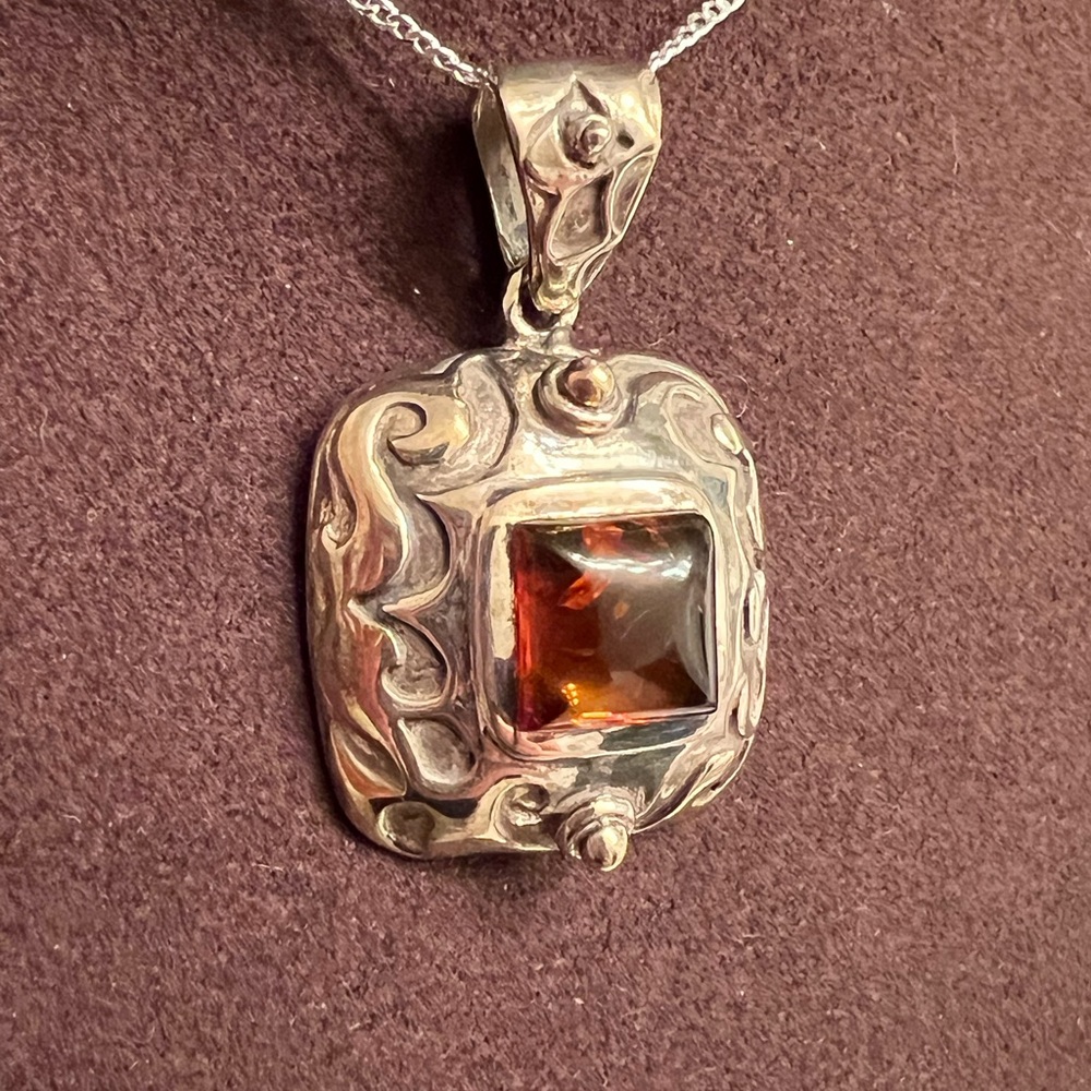 Italian Sterling Silver Ornate Pendant Necklace - Picture 2 of 4